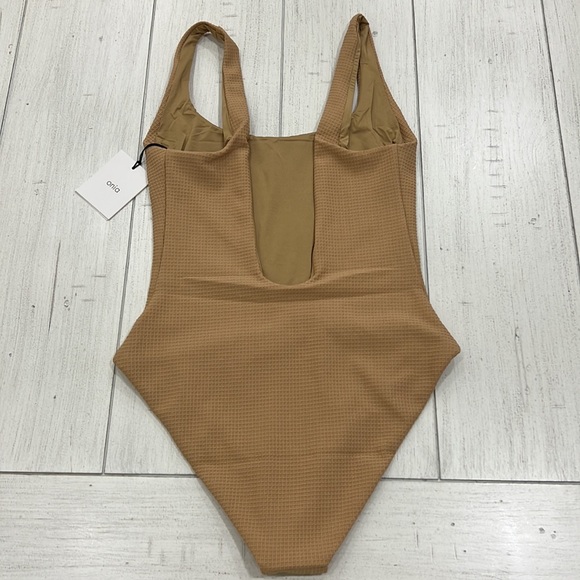 Onia Rachel One-Piece Swimsuit Waffle Texture Tan Ribbed NWT Size S - Picture 3 of 6